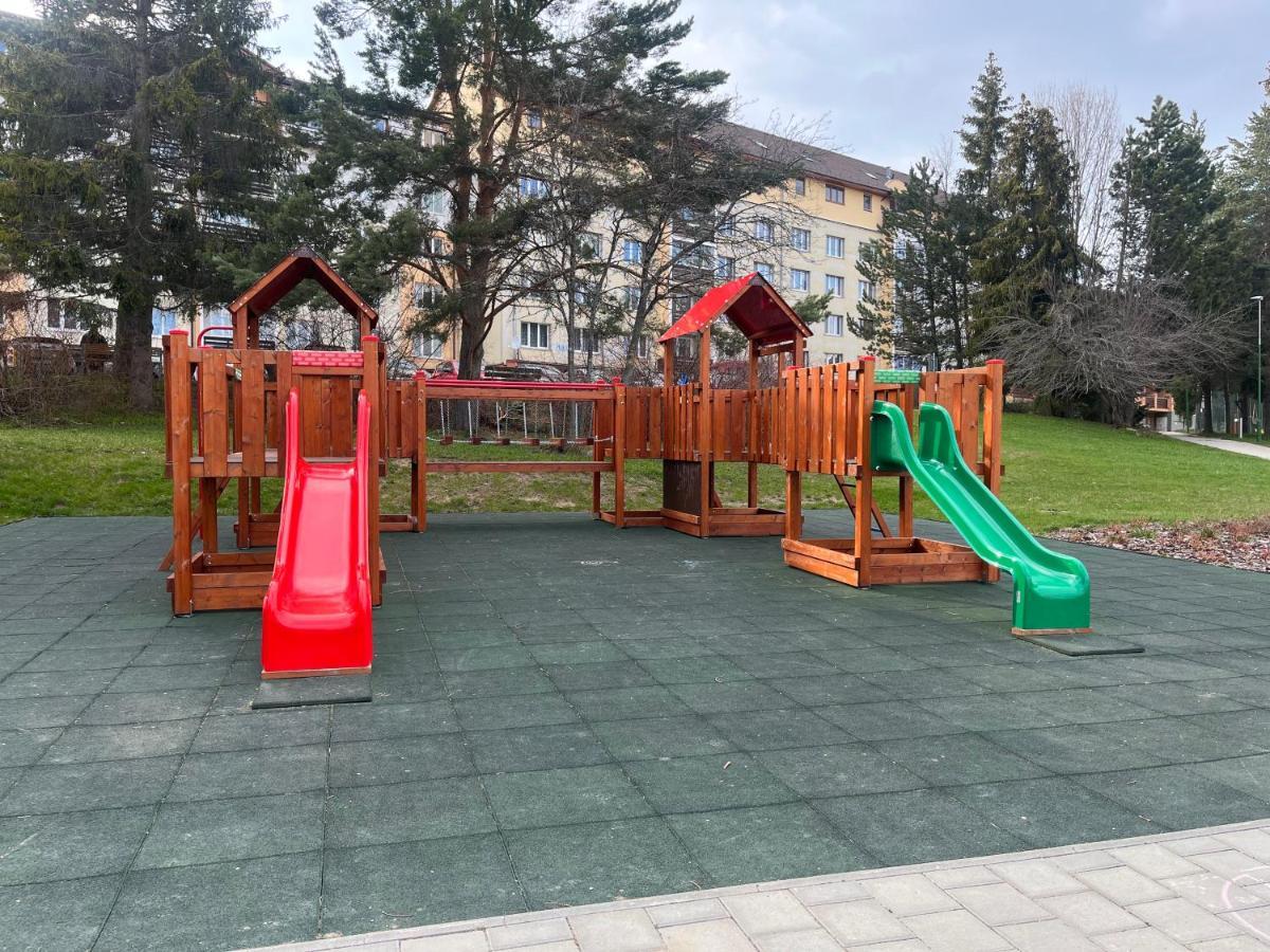 Ubytovanie Pod Stitmi Vysokych Tatier Tatranska Strba Esterno foto